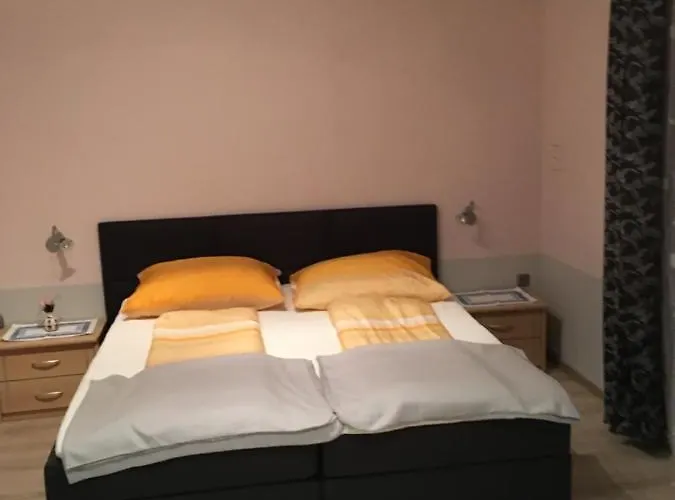 Liebetegger 3* מוסבורג